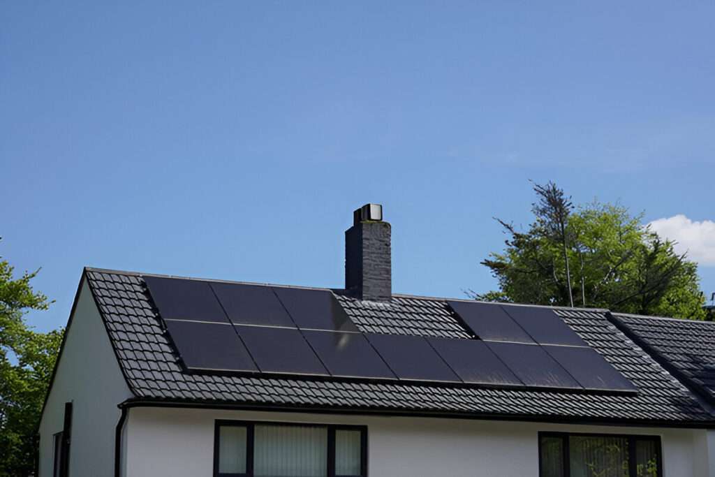 Solar Panel Installer